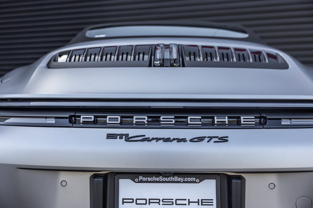 Used 2025 Porsche 911 Carrera GTS image 27