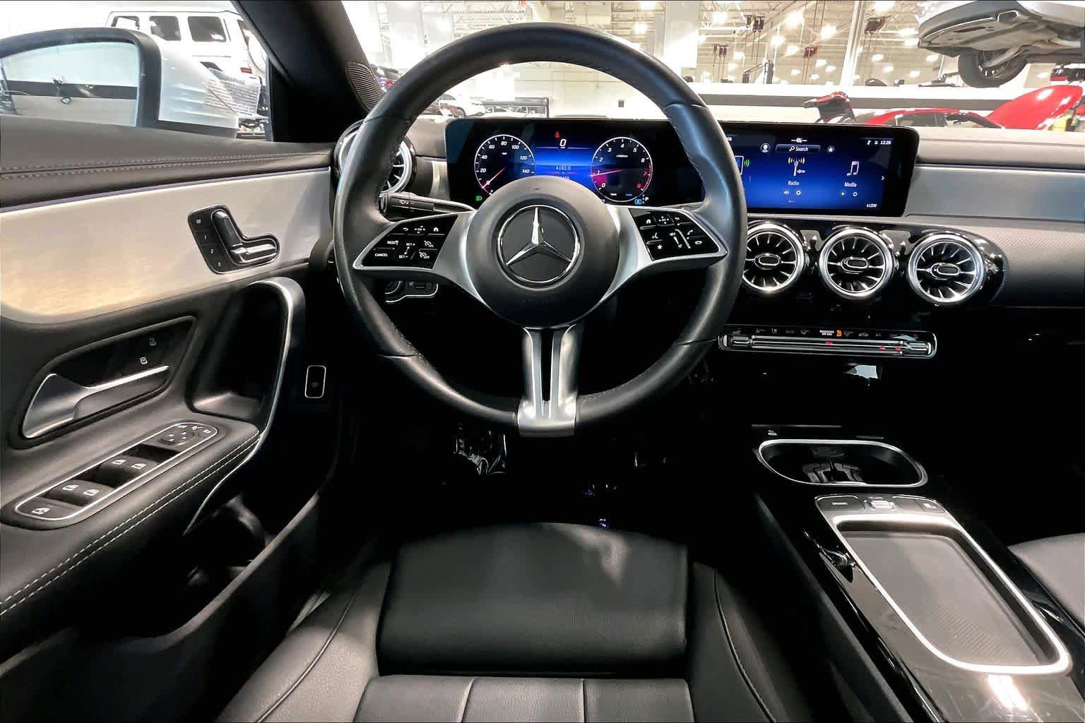 Used 2025 Mercedes-Benz CLA 250 4MATIC image 6