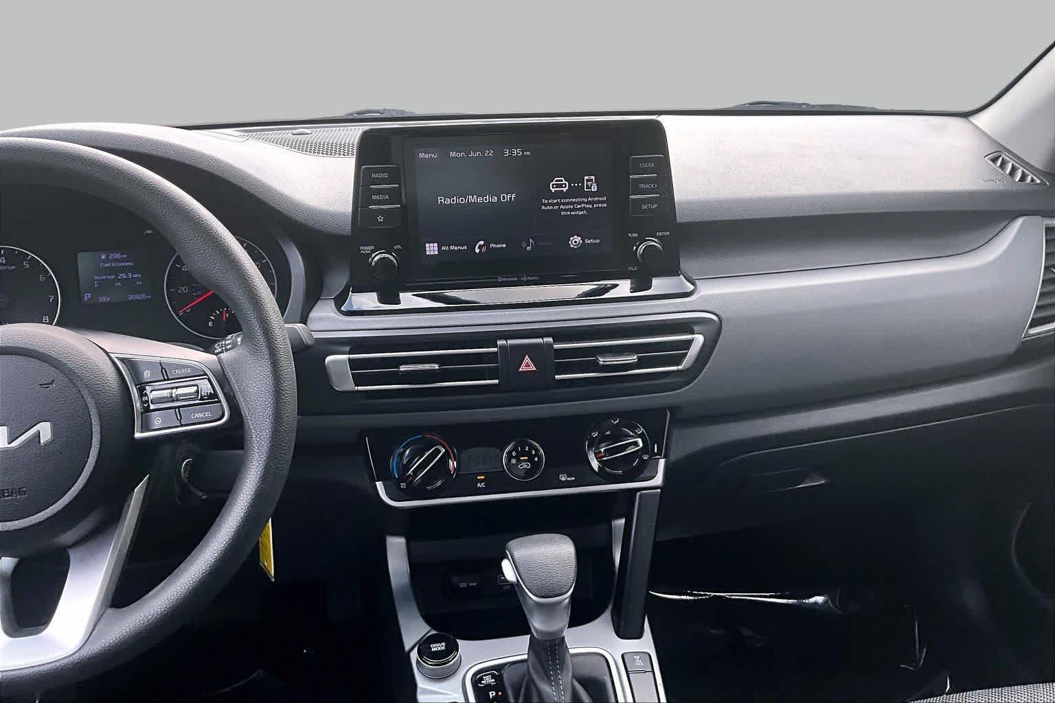 Used 2023 Kia Seltos LX AWD/4WD image 7