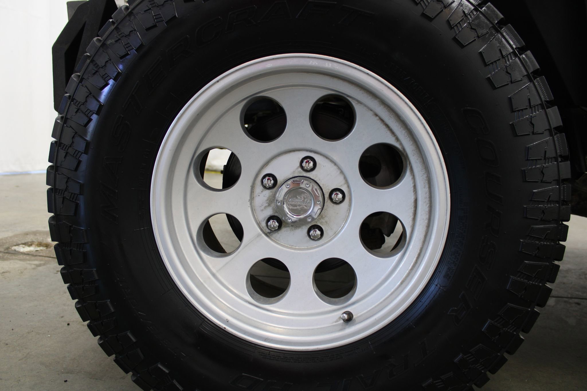 Used 2018 Jeep Wrangler Unlimited Sport image 9