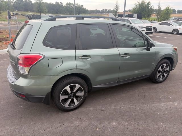 Used 2017 Subaru Forester 2.5i w/ Alloy Wheel Package AWD/4WD image 4