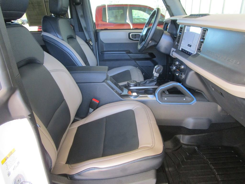 Used 2024 Ford Bronco Wildtrak image 29