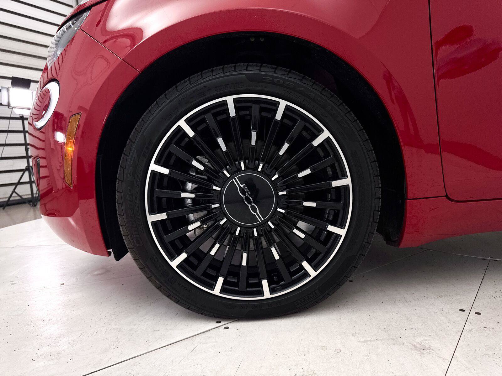 Used 2024 FIAT 500 e (RED) FWD image 12