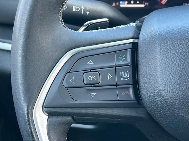 Used 2023 Jeep Grand Cherokee L Laredo image 21