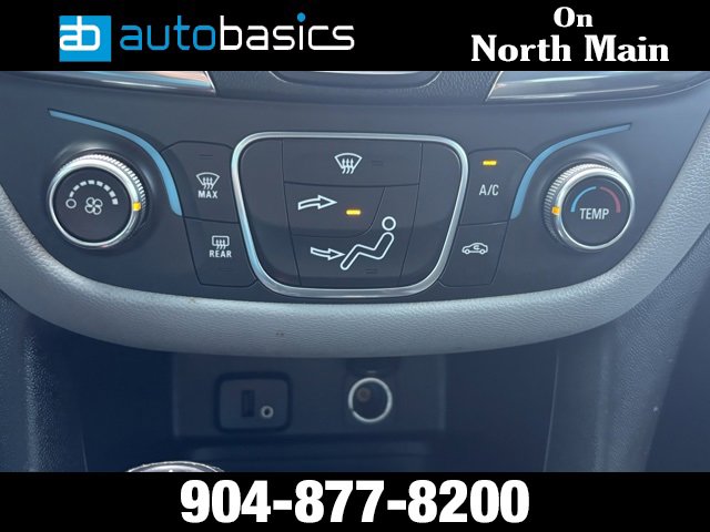 Used 2018 Chevrolet Equinox LS image 24
