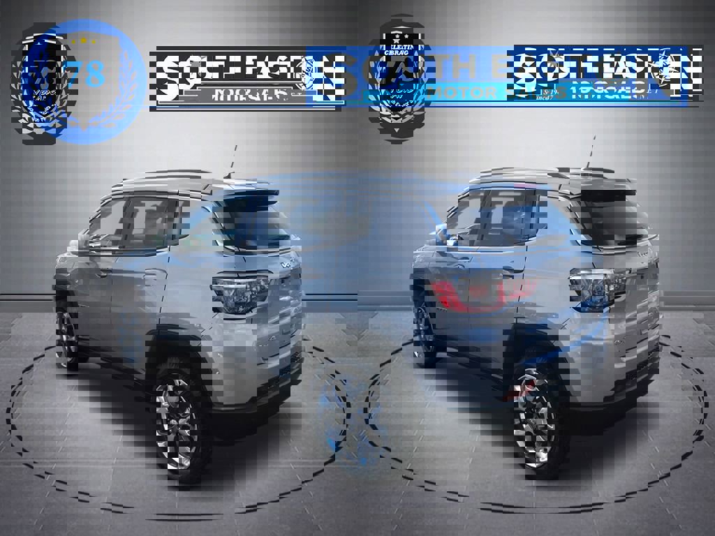 Used 2019 Jeep Compass Limited w/ Safety & Security Group image 5