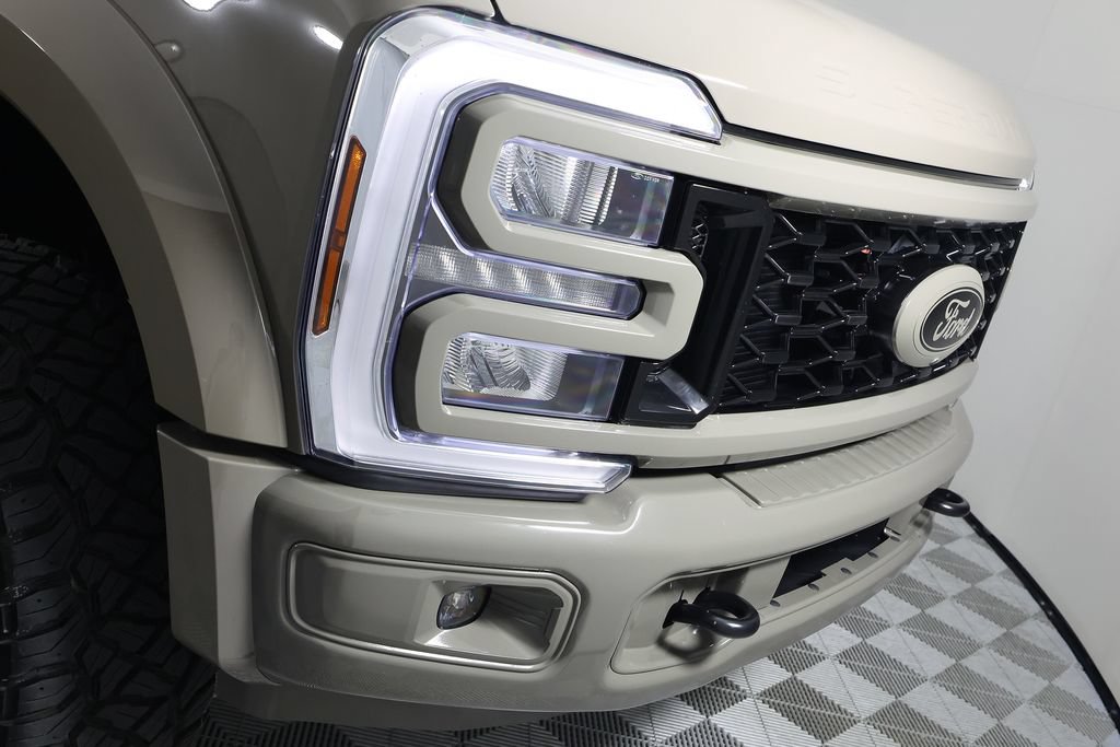 Used 2026 Ford F450 Lariat AWD/4WD image 39