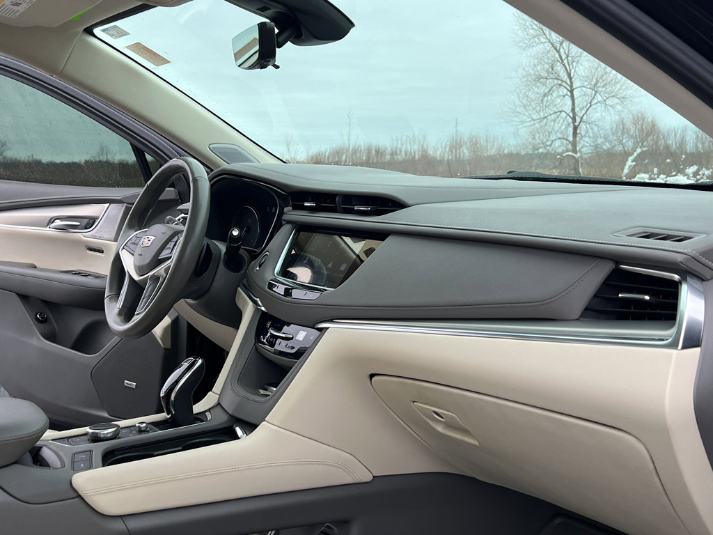 Used 2021 Cadillac XT5 Premium Luxury image 31