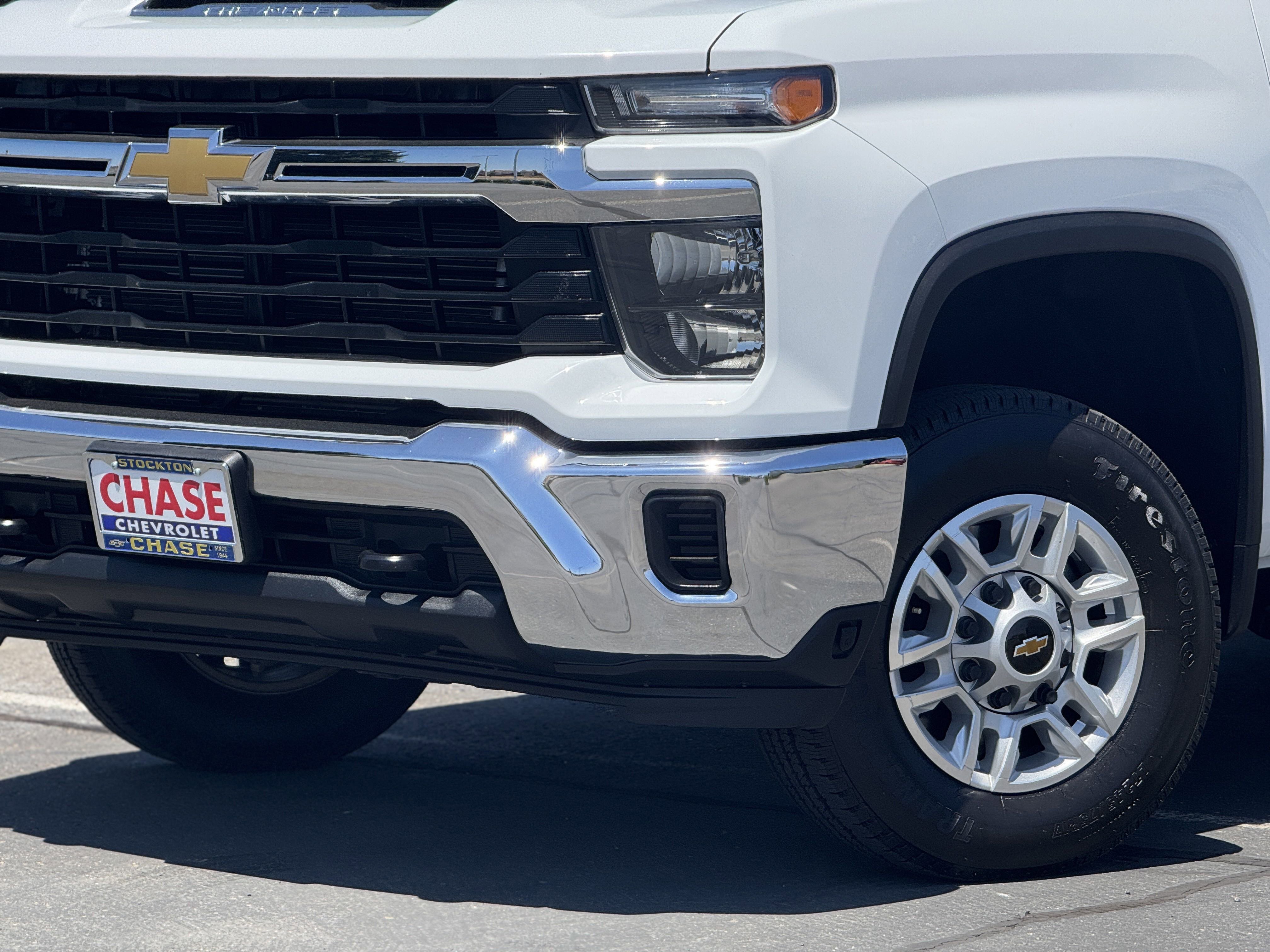 Certified 2024 Chevrolet Silverado 2500 LT image 3