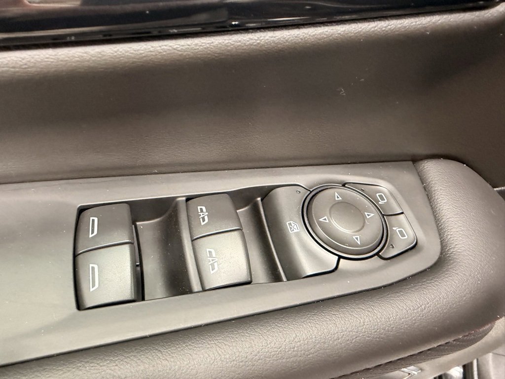 Used 2025 Chevrolet Suburban RST w/ Sun And Tow Package image 20