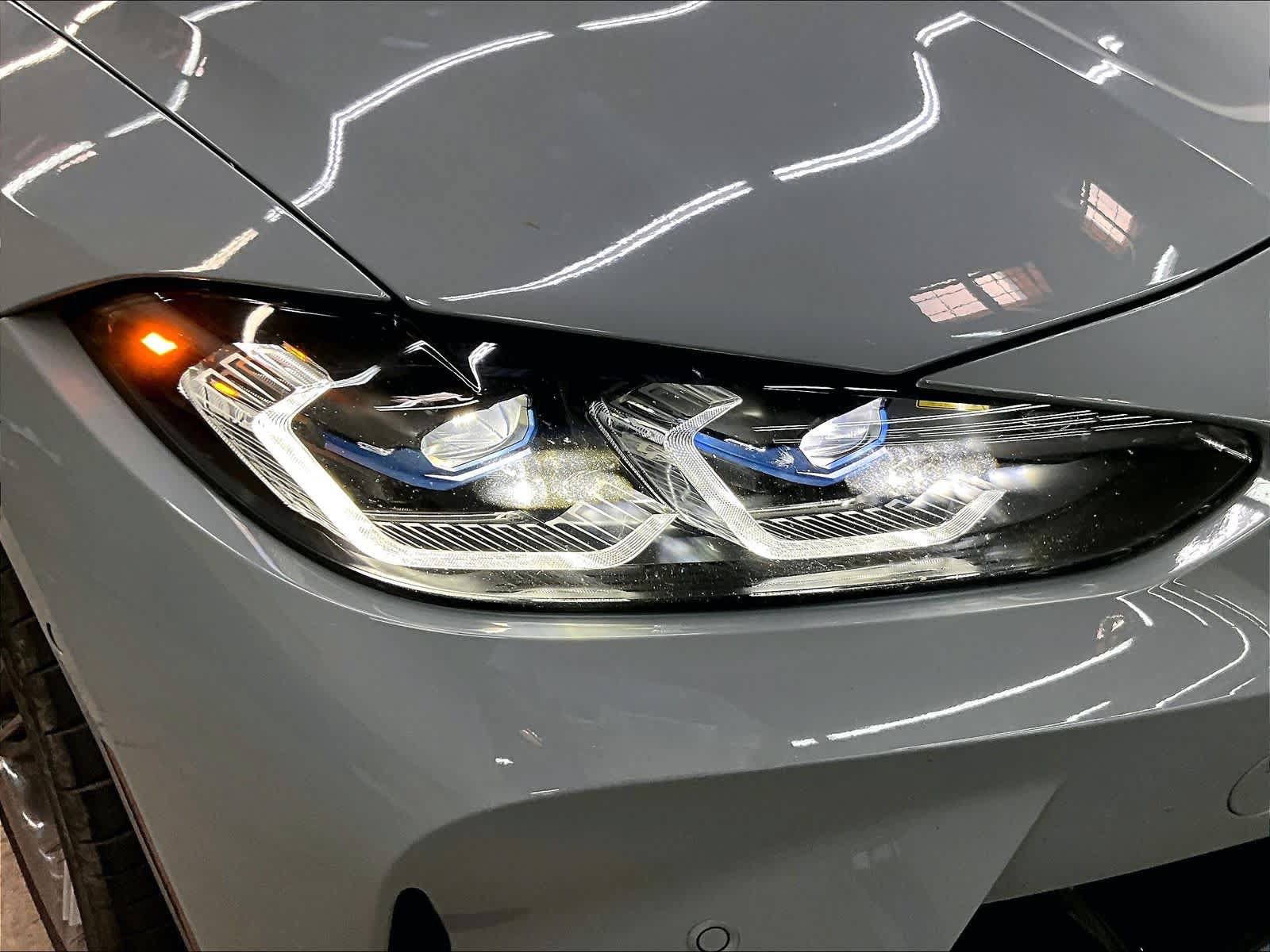 Used 2021 BMW M4 Competition w/ M Carbon Exterior Package RWD image 29