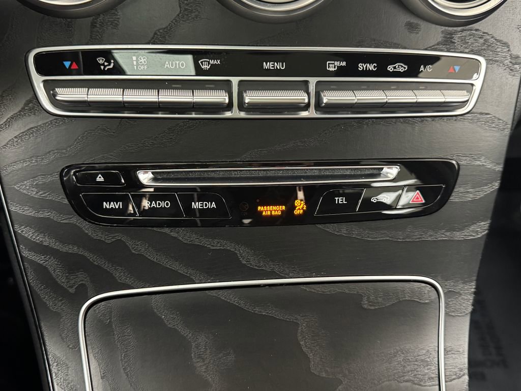 Used 2018 Mercedes-Benz GLC 300 GLC 300 image 27