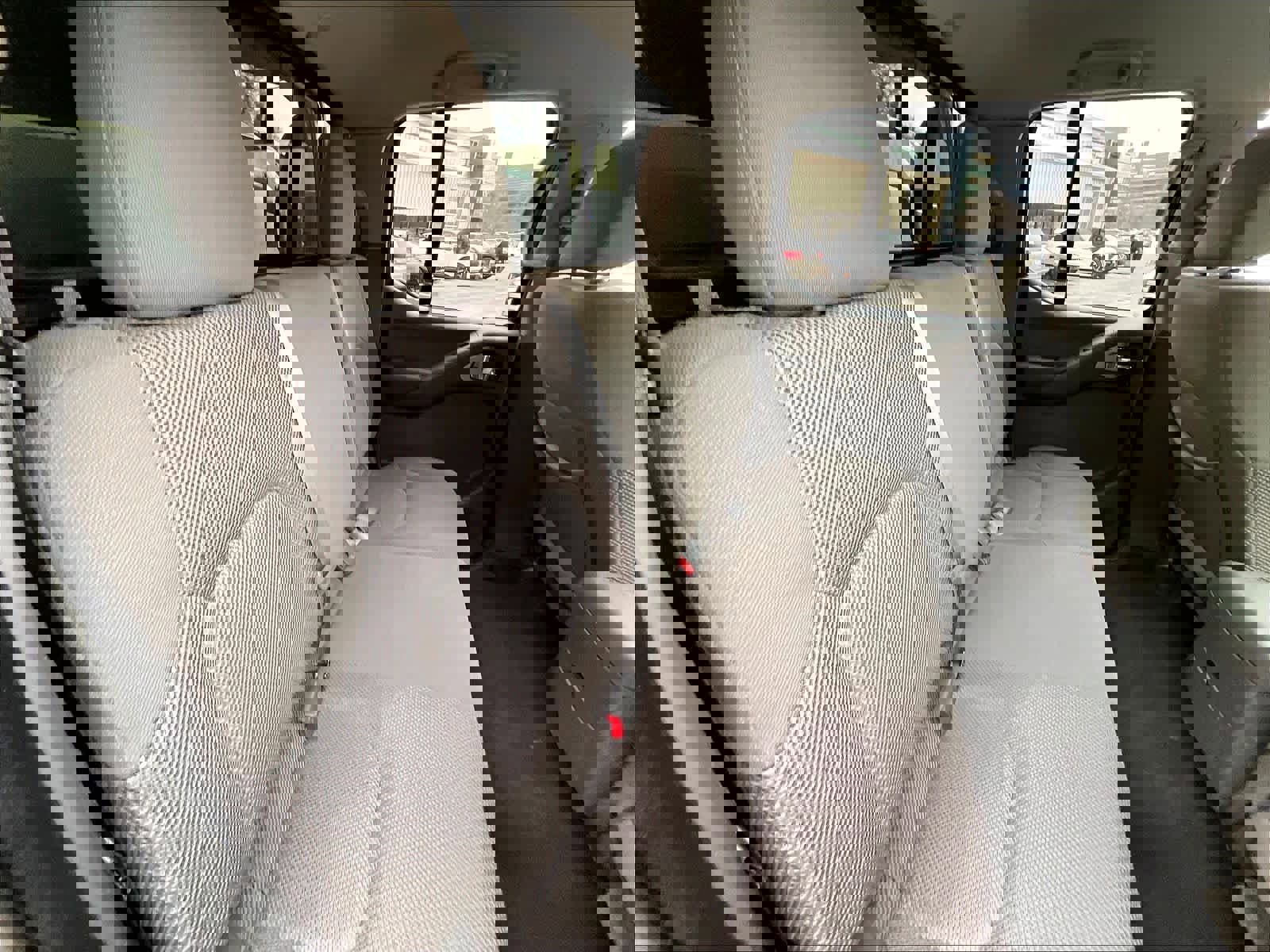 Certified 2021 Nissan Frontier SV image 16