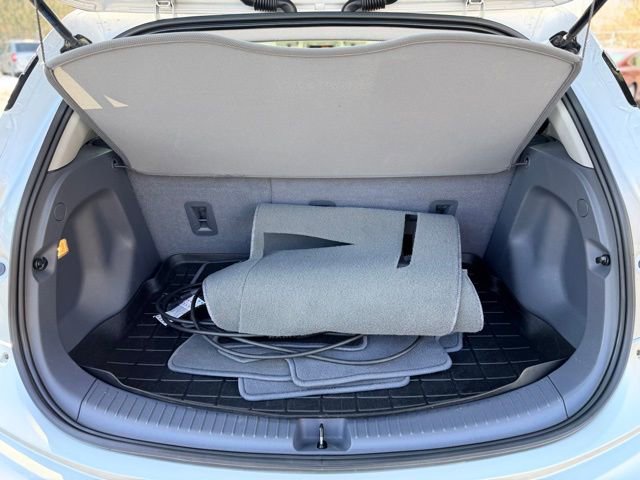 Certified 2021 Chevrolet Bolt Premier w/ Infotainment Package image 25