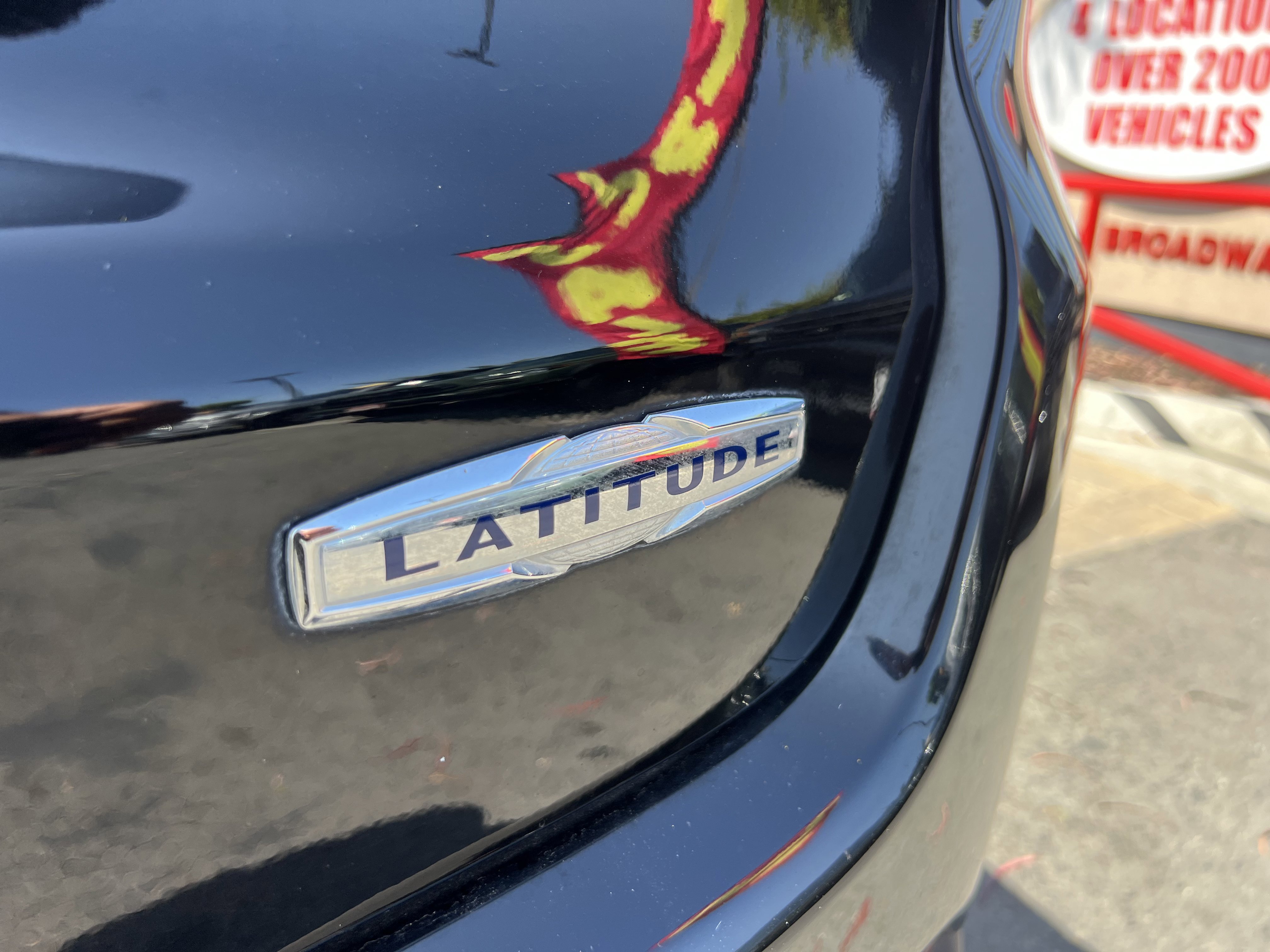 Used 2022 Jeep Compass Latitude AWD/4WD image 9