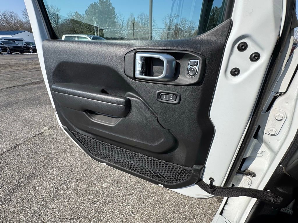 Used 2024 Jeep Wrangler Sport S image 26