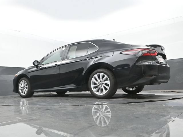 Used 2023 Toyota Camry LE w/ Convenience Package FWD image 26