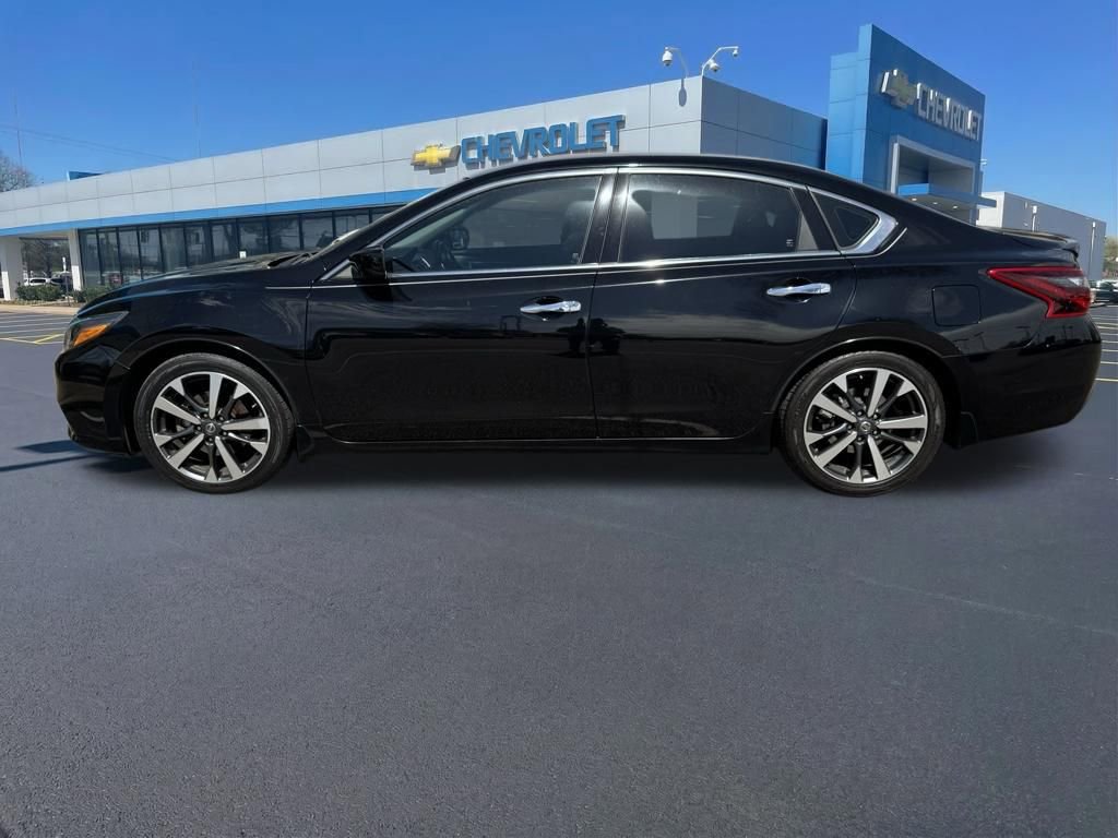 Used 2017 Nissan Altima 2.5 SR image 4