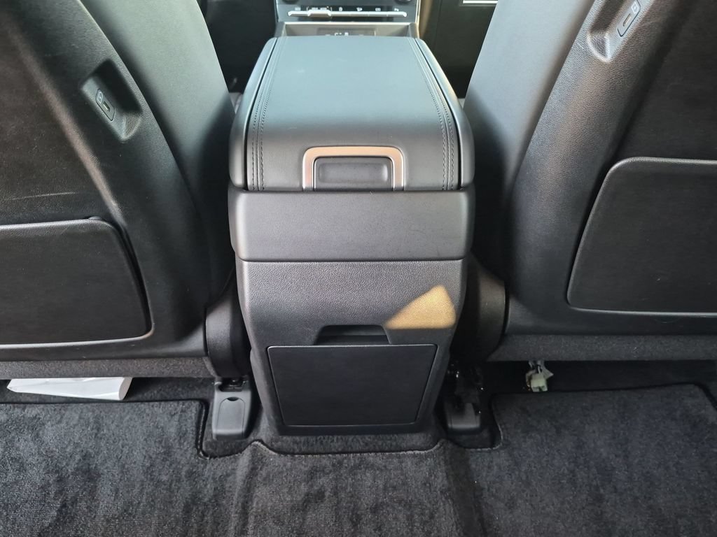 Used 2025 Hyundai Santa Fe SEL FWD image 38