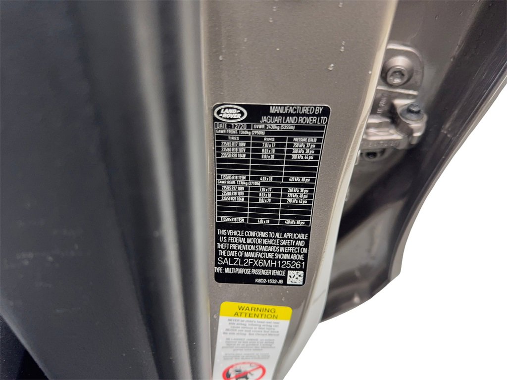 Used 2021 Land Rover Range Rover Evoque R-Dynamic SE image 91