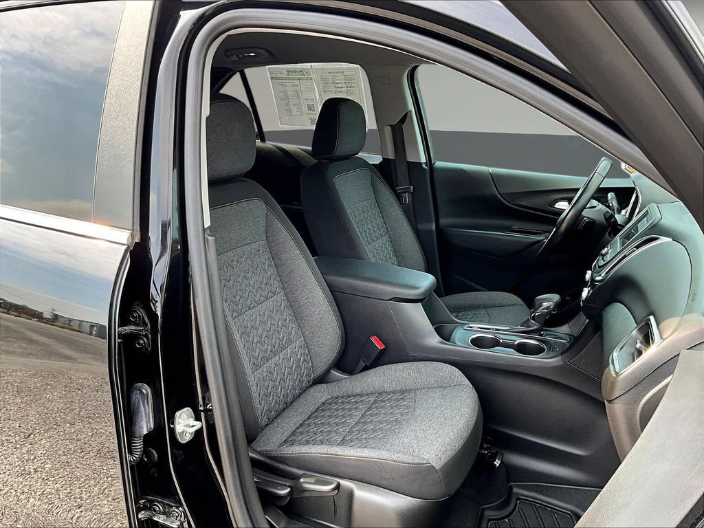 Used 2022 Chevrolet Equinox LT FWD image 31