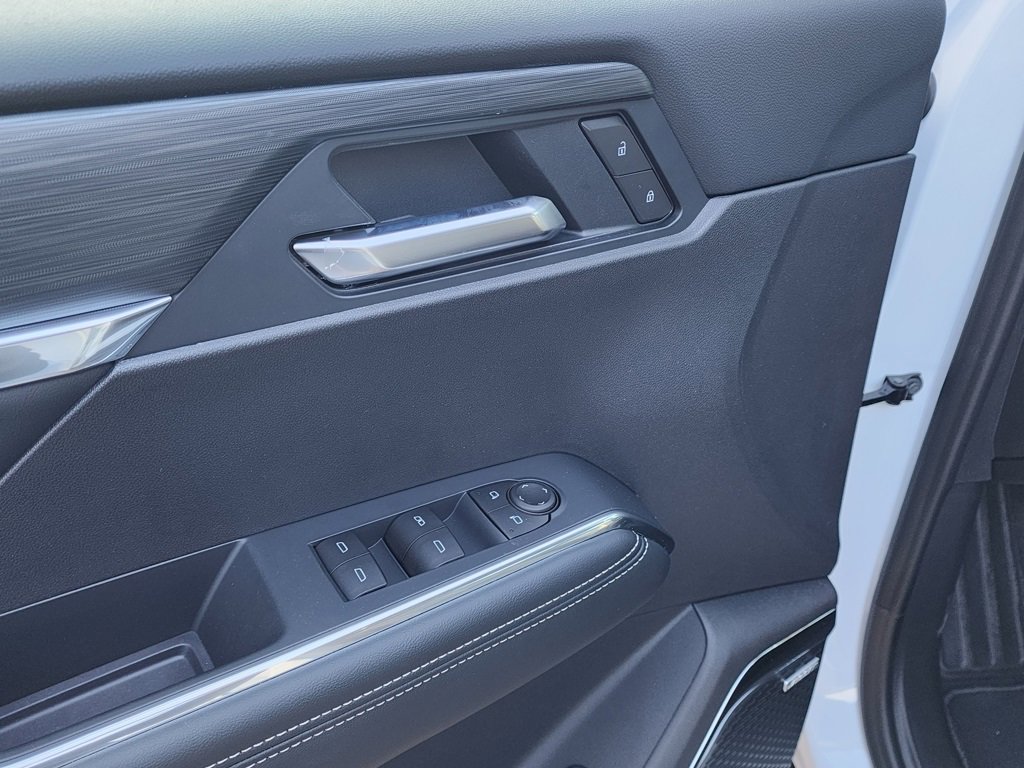 New 2026 GMC Acadia Elevation w/ Black Edition image 14