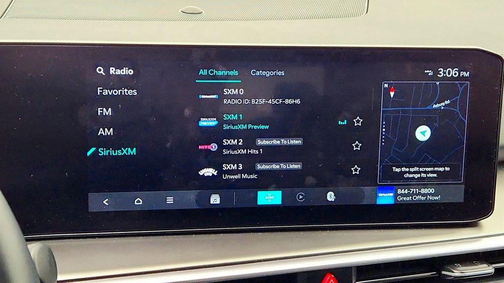 Used 2025 Kia Sorento EX AWD/4WD image 18