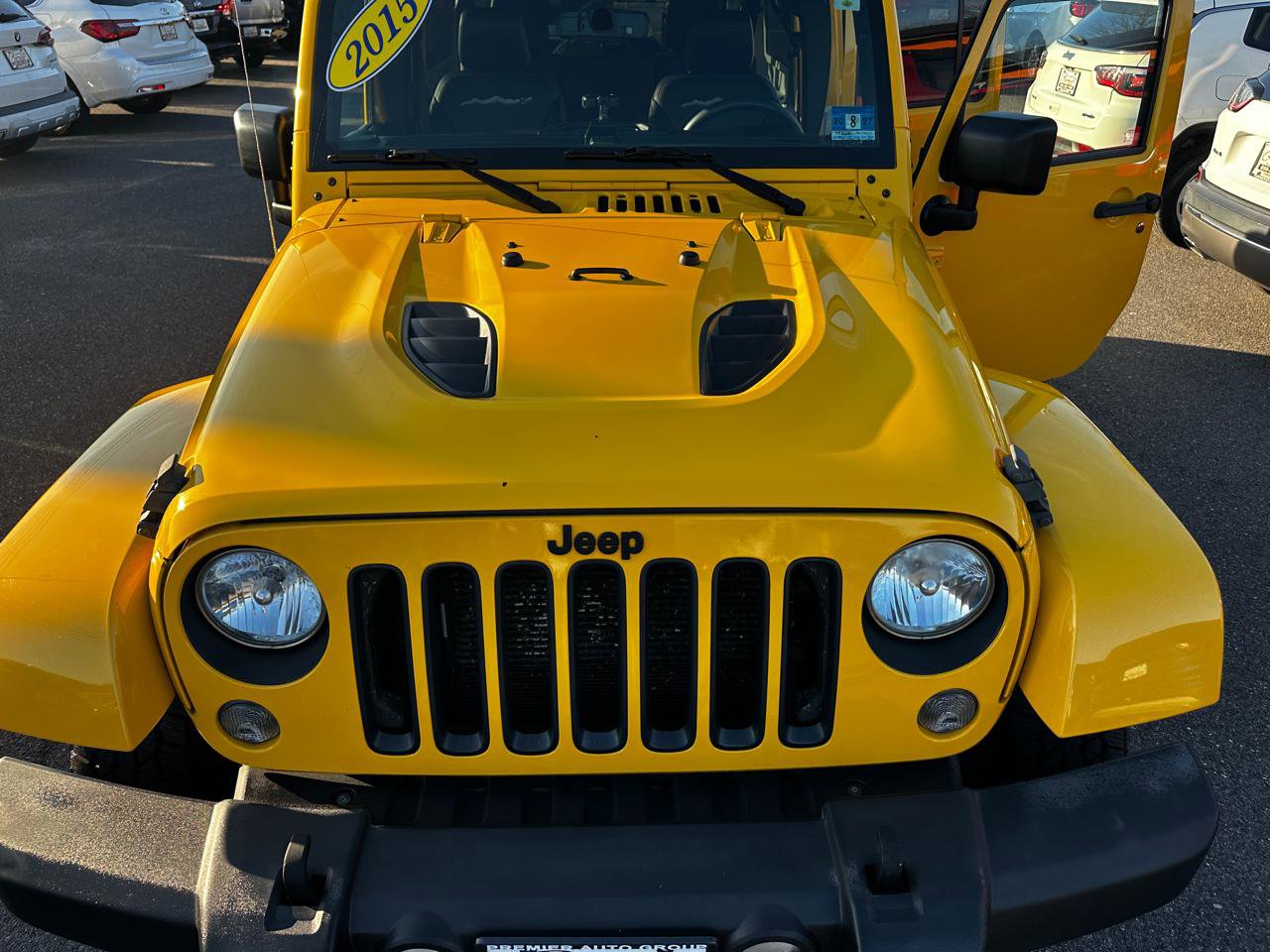 Used 2015 Jeep Wrangler Unlimited Sahara AWD/4WD image 20