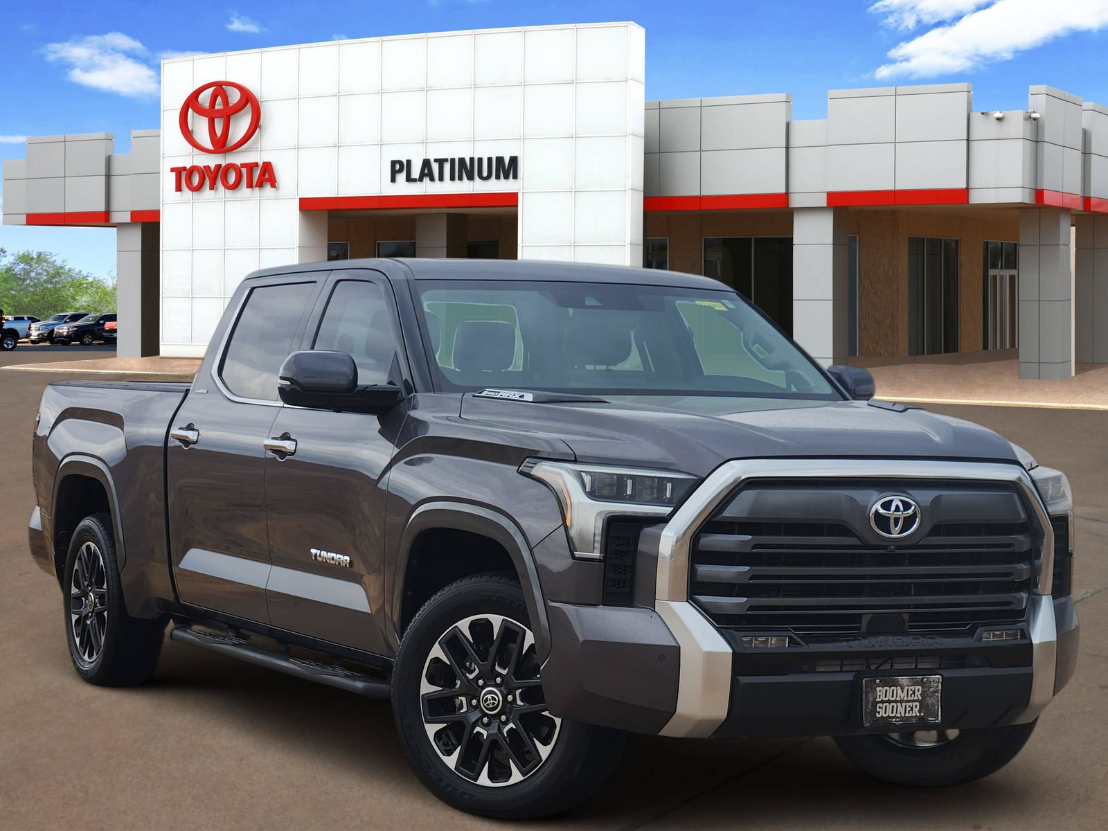 Used 2022 Toyota Tundra Limited AWD/4WD image 1