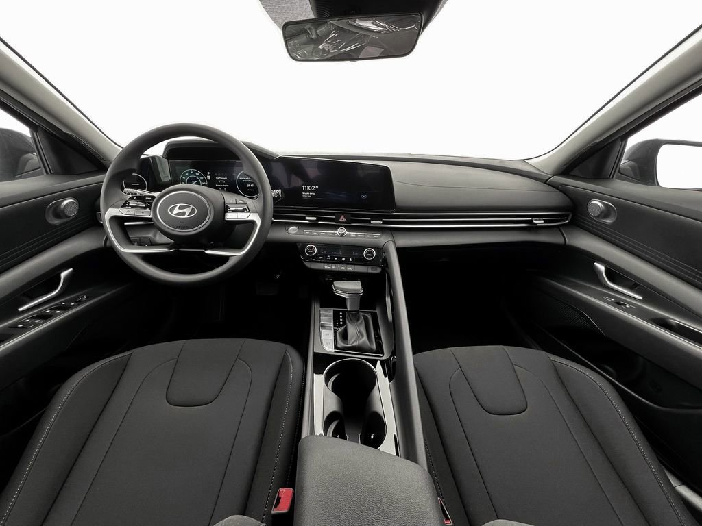 New 2025 Hyundai Elantra Blue image 20