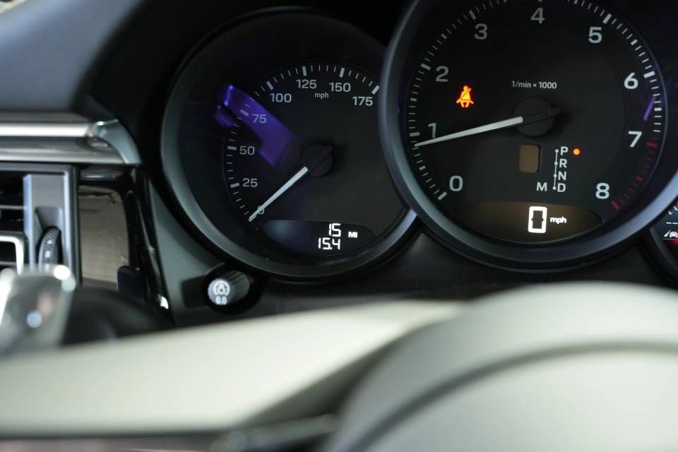 Certified 2026 Porsche Macan AWD/4WD image 15