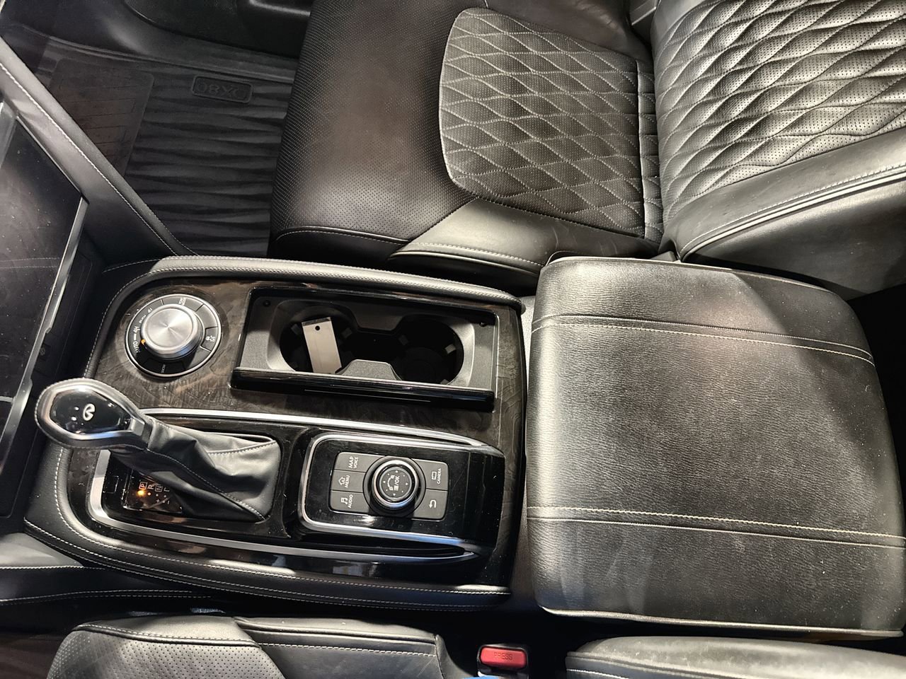 Used 2022 INFINITI QX80 Sensory w/ All-Season Package AWD/4WD image 29