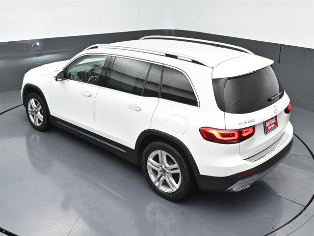 Used 2023 Mercedes-Benz GLB 250 w/ Premium Package image 37