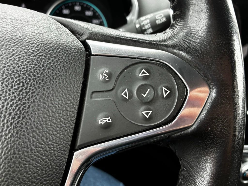 Used 2020 Chevrolet Traverse LT w/ LPO, Floor Liner Package image 23