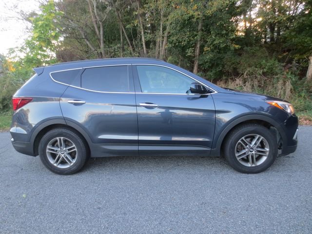 Used 2017 Hyundai Santa Fe Sport AWD/4WD image 11