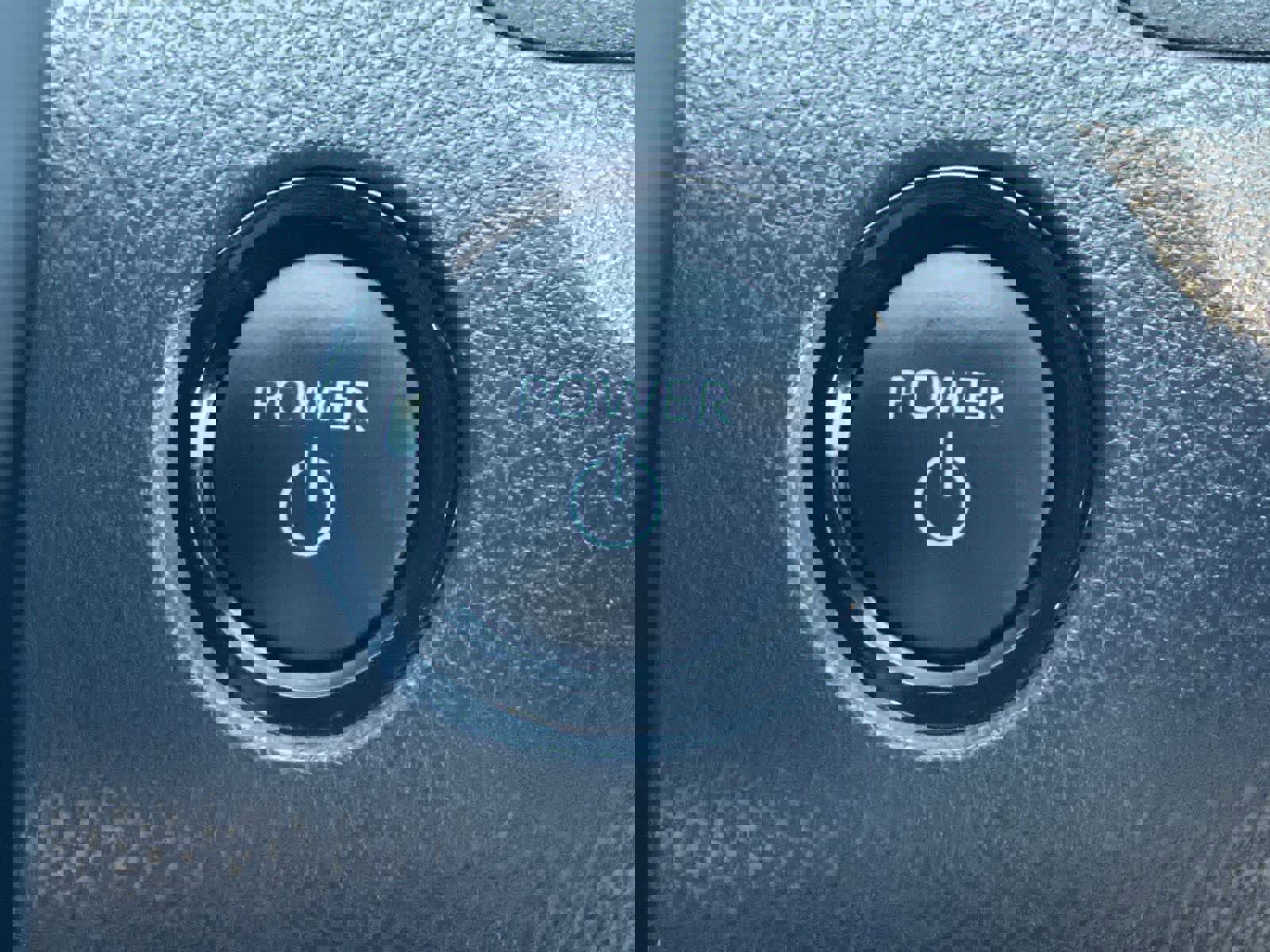 Used 2025 Toyota Camry SE image 32