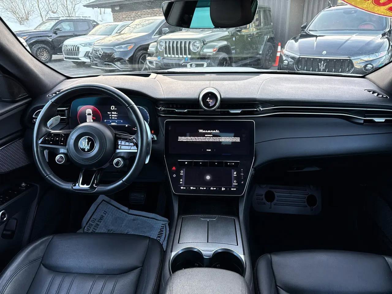 Used 2023 Maserati Grecale GT image 38
