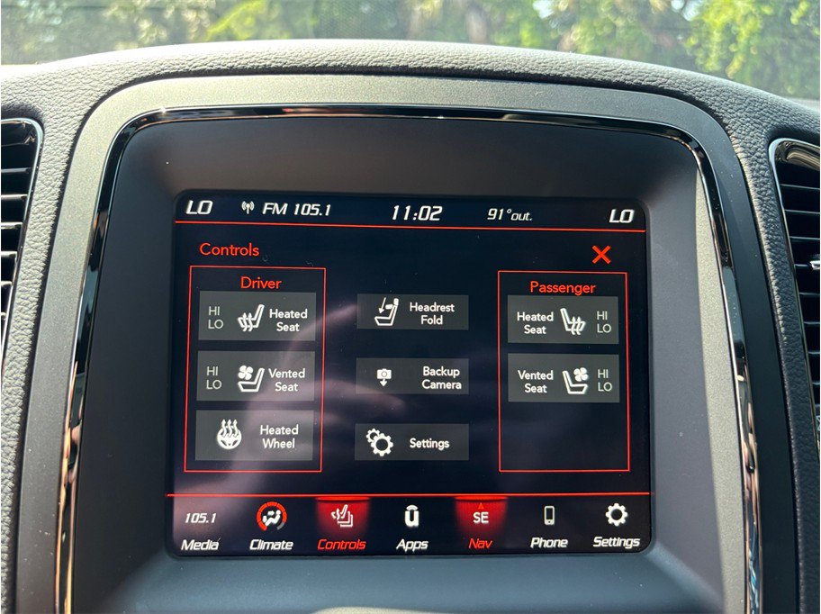 Used 2020 Dodge Durango SRT w/ Technology Group AWD/4WD image 33