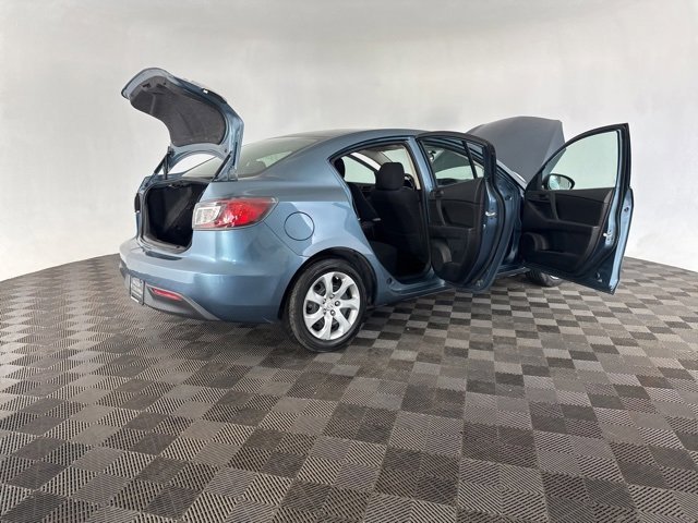 Used 2011 MAZDA MAZDA3 i Sport image 14