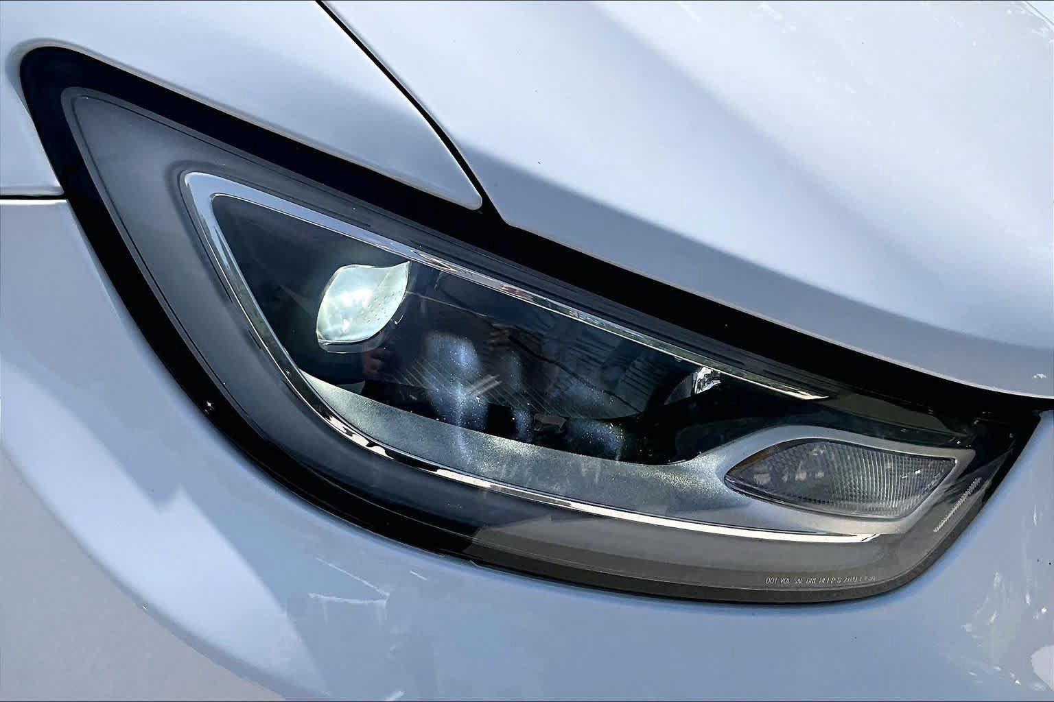 Used 2022 Chrysler Pacifica Pinnacle AWD/4WD image 28
