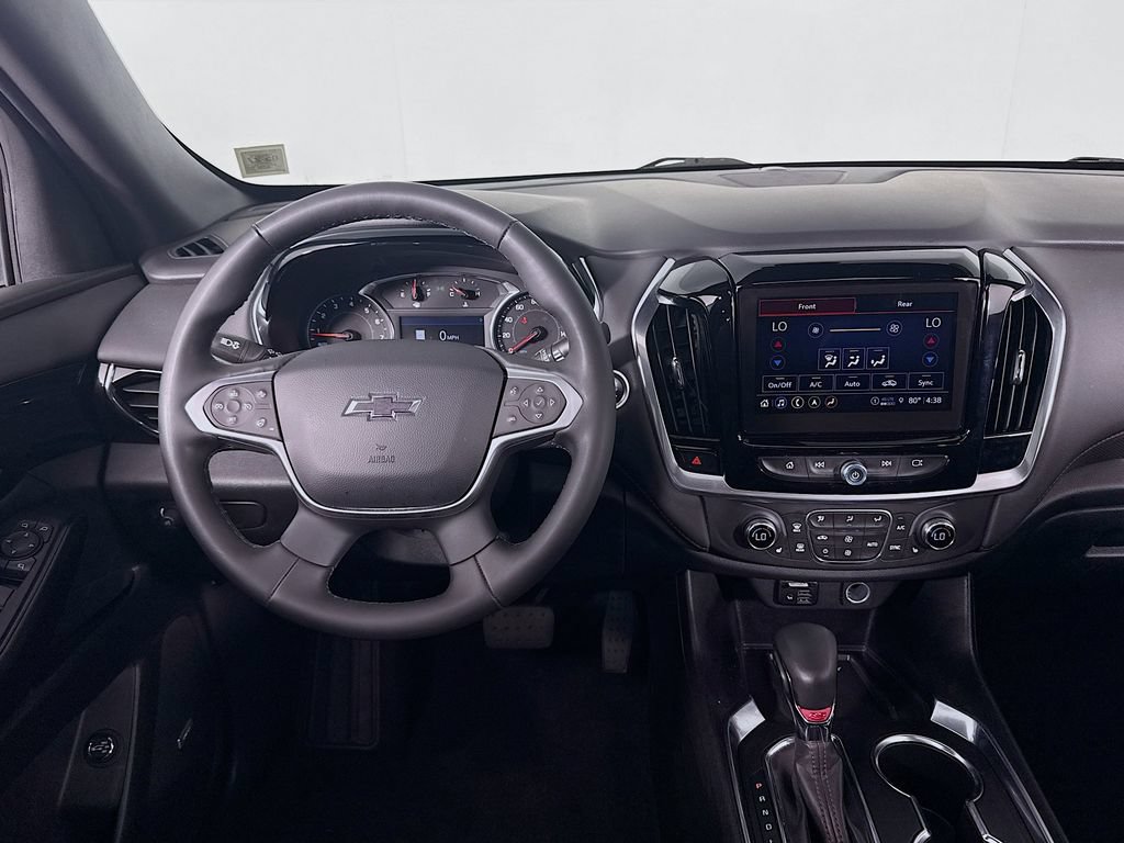 Used 2023 Chevrolet Traverse RS AWD/4WD image 11