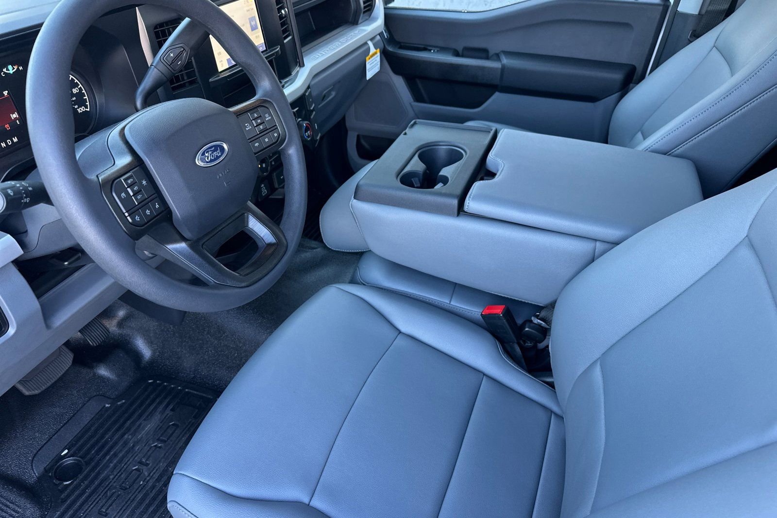 New 2025 Ford F550 2WD Regular Cab Super Duty image 10