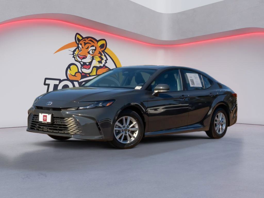 Used 2025 Toyota Camry LE