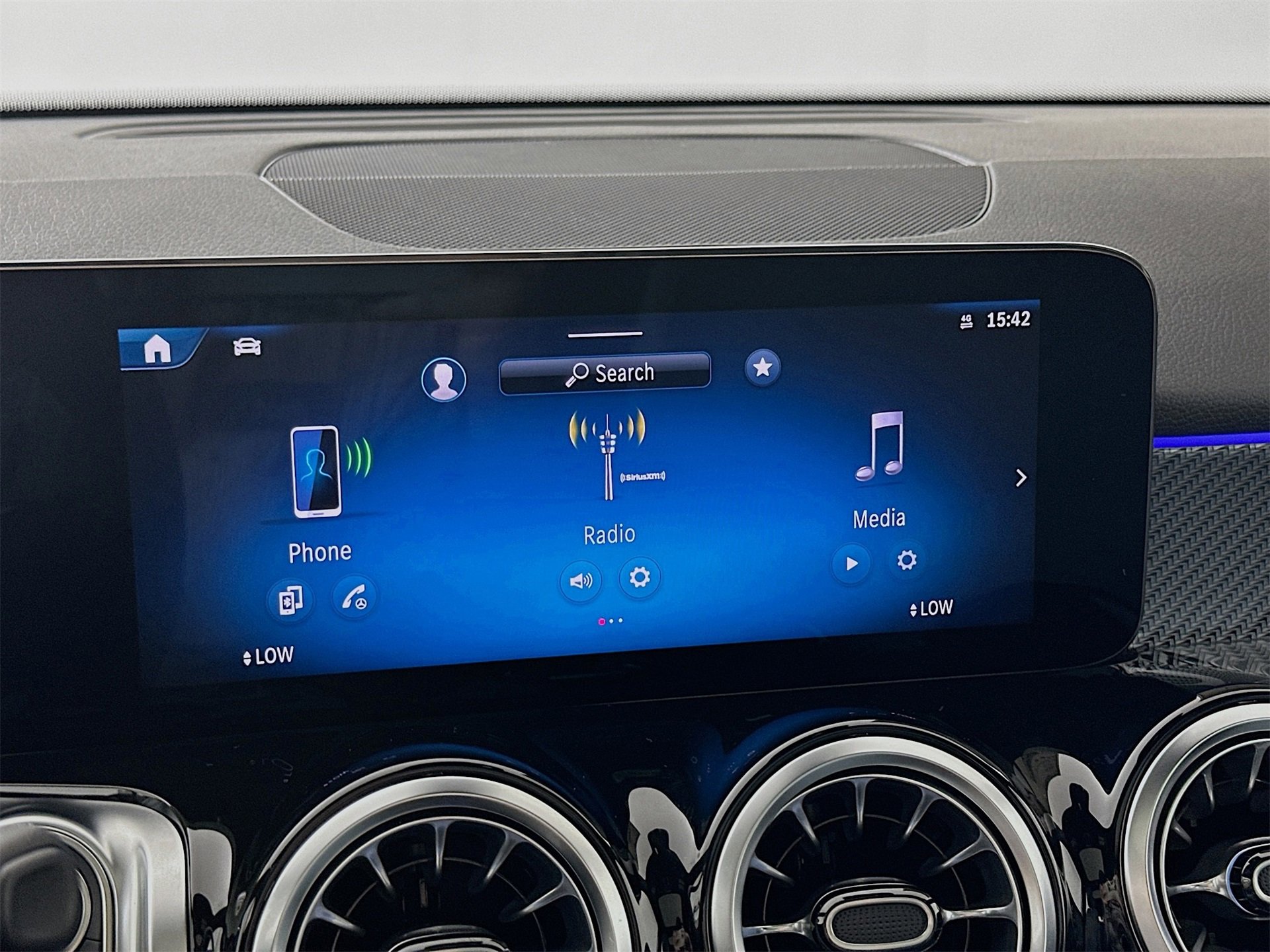 New 2026 Mercedes-Benz GLB 35 AMG 4MATIC image 15