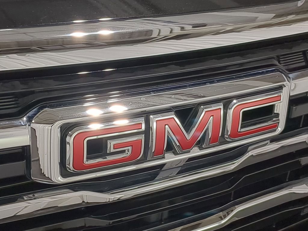 Used 2026 GMC Terrain Elevation w/ LPO, Floor Liner Package image 12