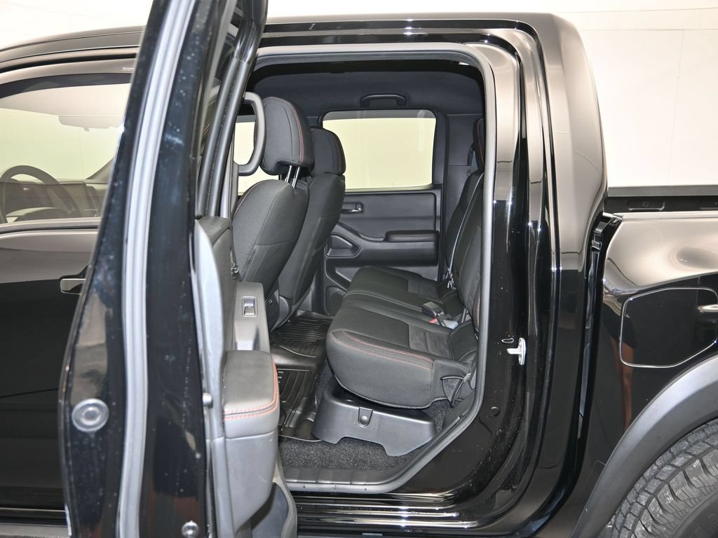 Certified 2023 Nissan Frontier Pro-X w/ Tow Package RWD image 22