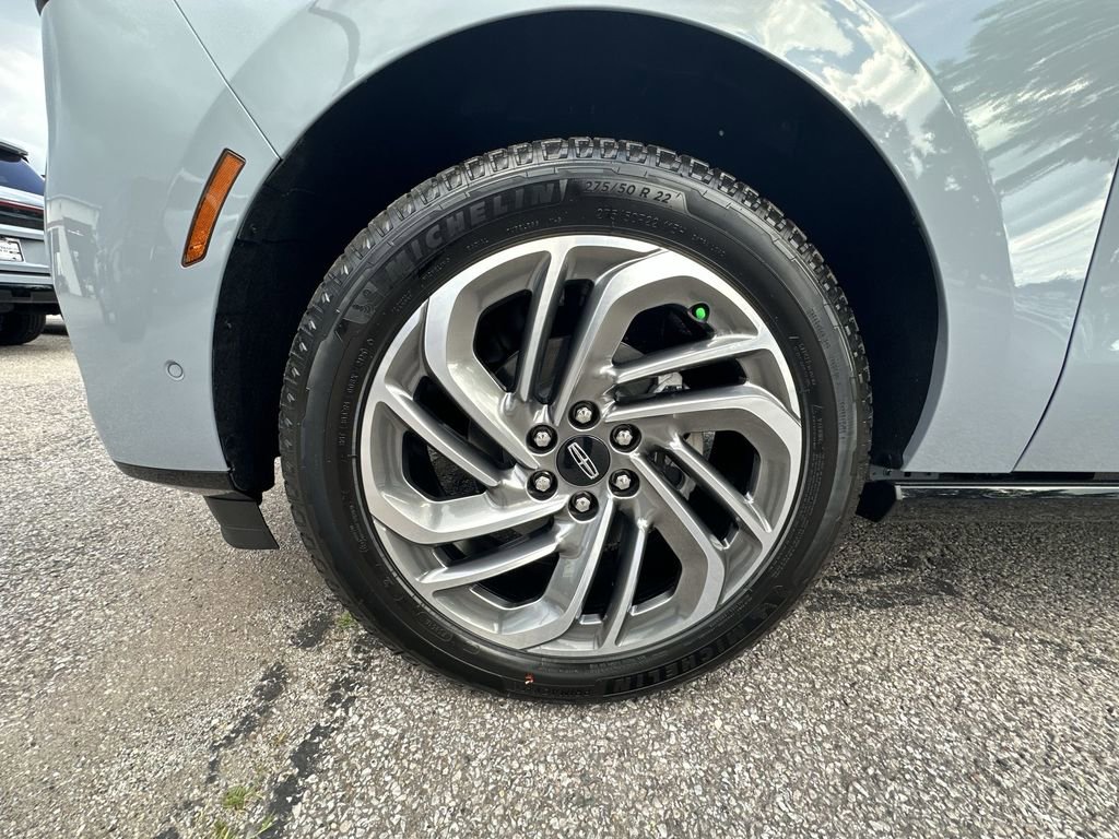 New 2025 Lincoln Navigator Reserve AWD/4WD image 10