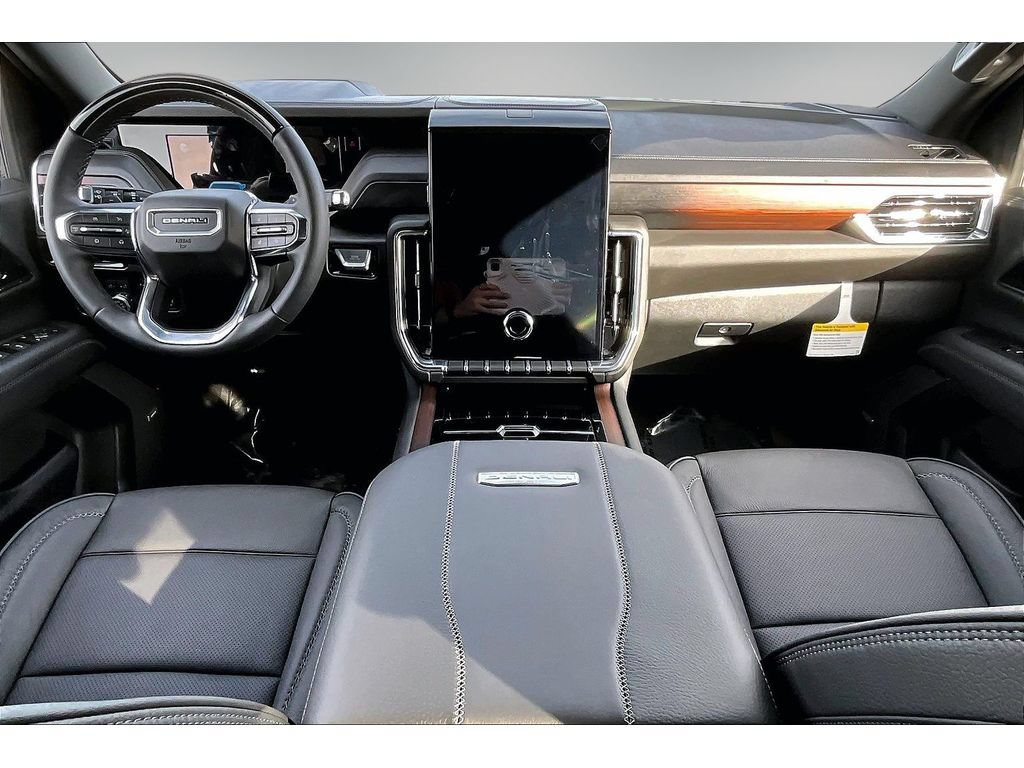 New 2026 GMC Yukon XL Denali w/ Denali Reserve Package AWD/4WD image 5