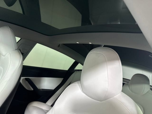 Used 2018 Tesla Model 3 Performance image 11