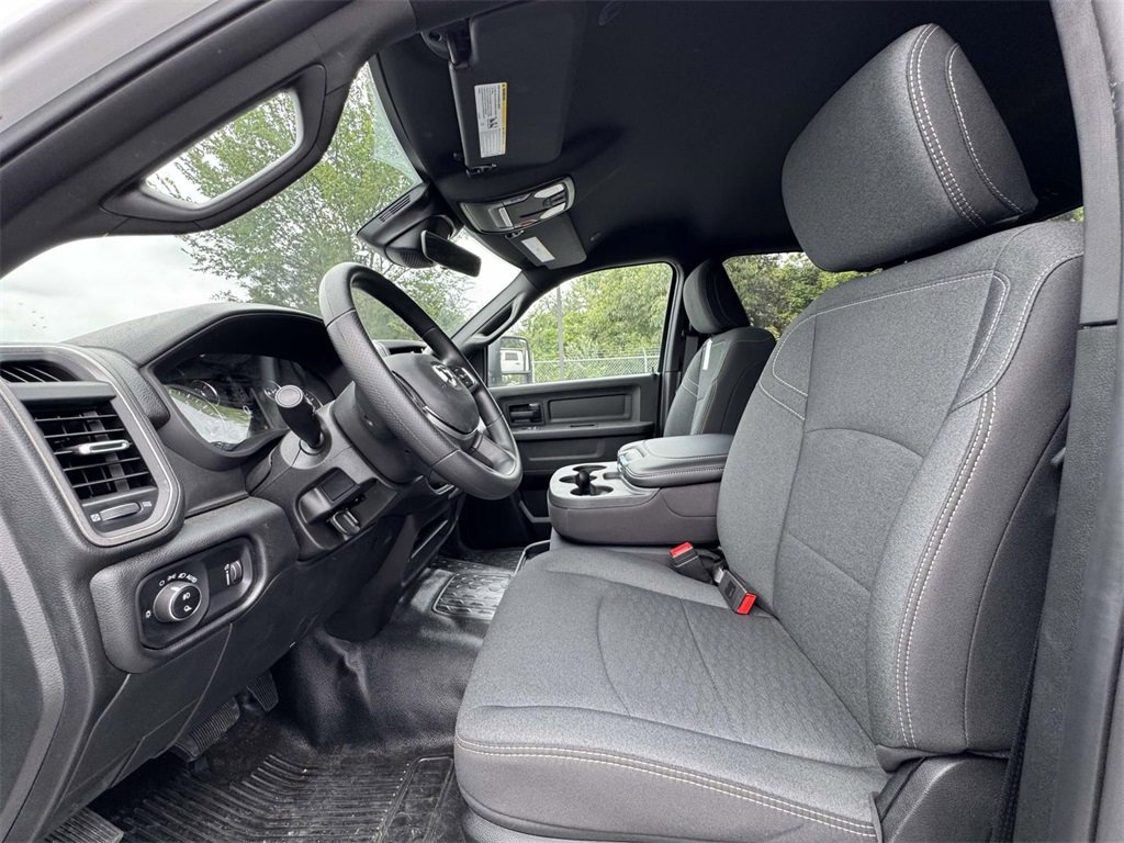 New 2025 RAM 3500 Tradesman image 12